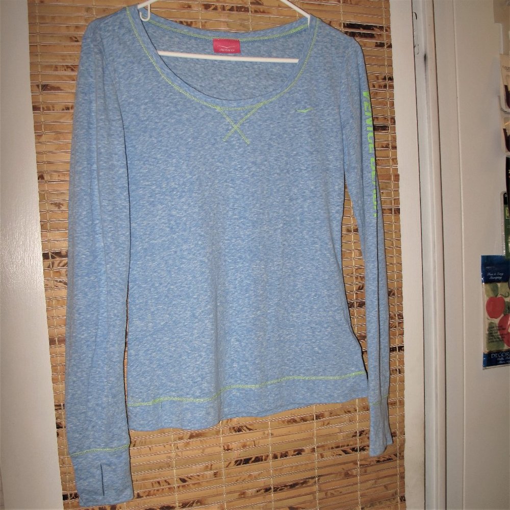 Venice Beach Heathered Blue Pullover w/Thumb Hole T-Shirt (*Tag Size: 0/2)